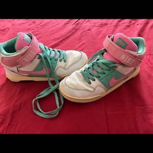 Nike shoes Pink and Blue